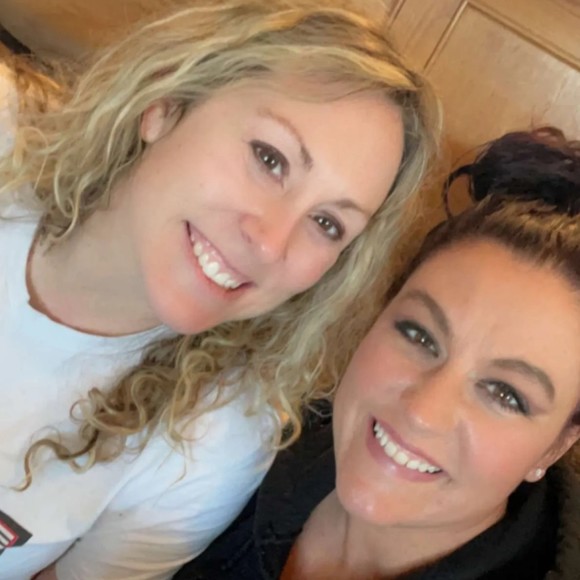 Meet your Posher, Posh - Picture 1 of 1